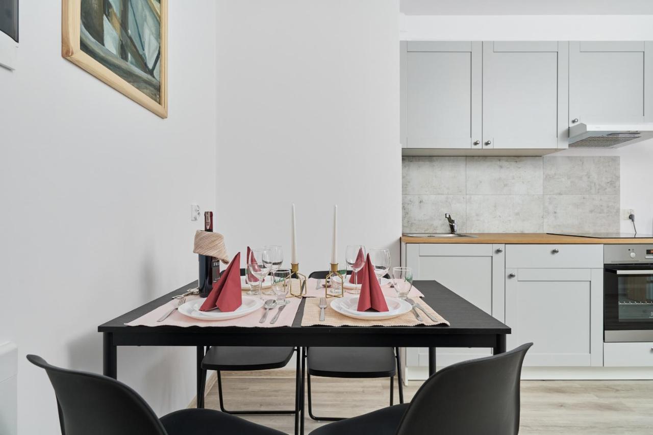 Drabika Apartment Balcony & Private Parking Wroclaw By Noclegi Renters Luaran gambar