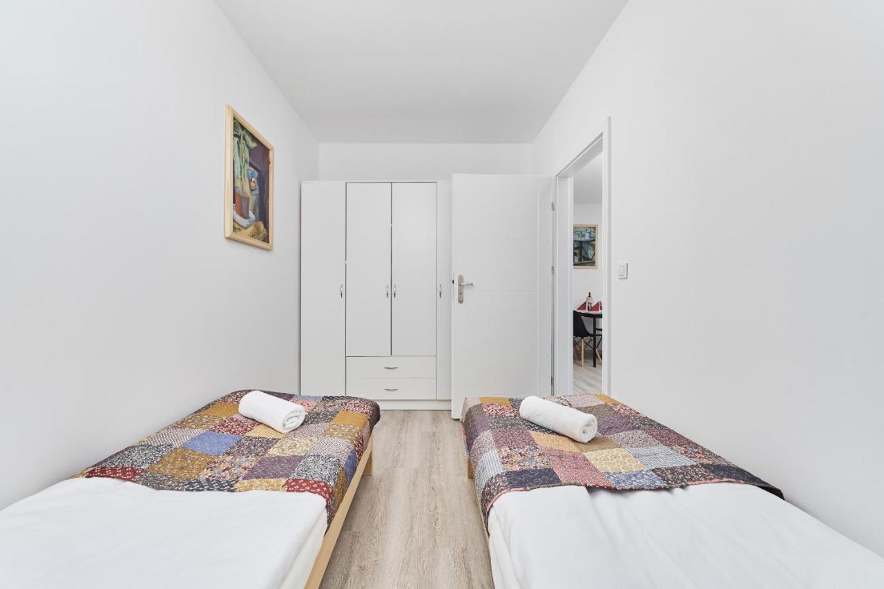 Drabika Apartment Balcony & Private Parking Wroclaw By Noclegi Renters Luaran gambar