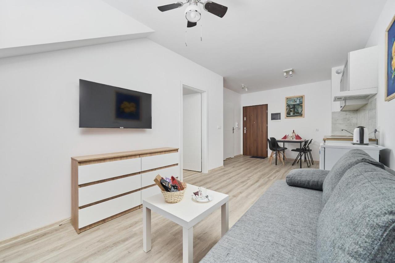 Drabika Apartment Balcony & Private Parking Wroclaw By Noclegi Renters Luaran gambar